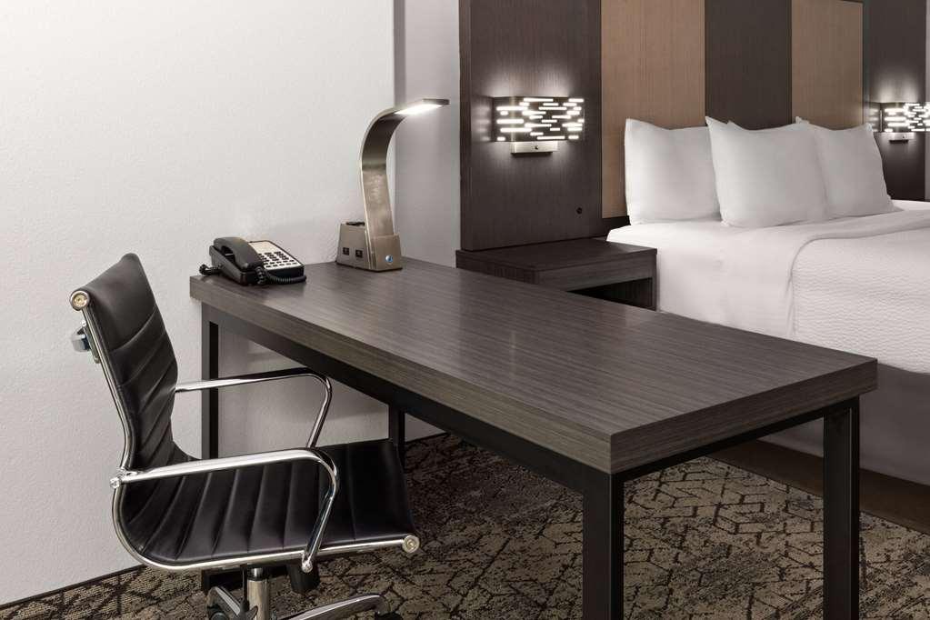 La Quinta By Wyndham Mcalester Room photo